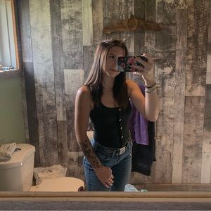 Meet your Posher, Kennedy